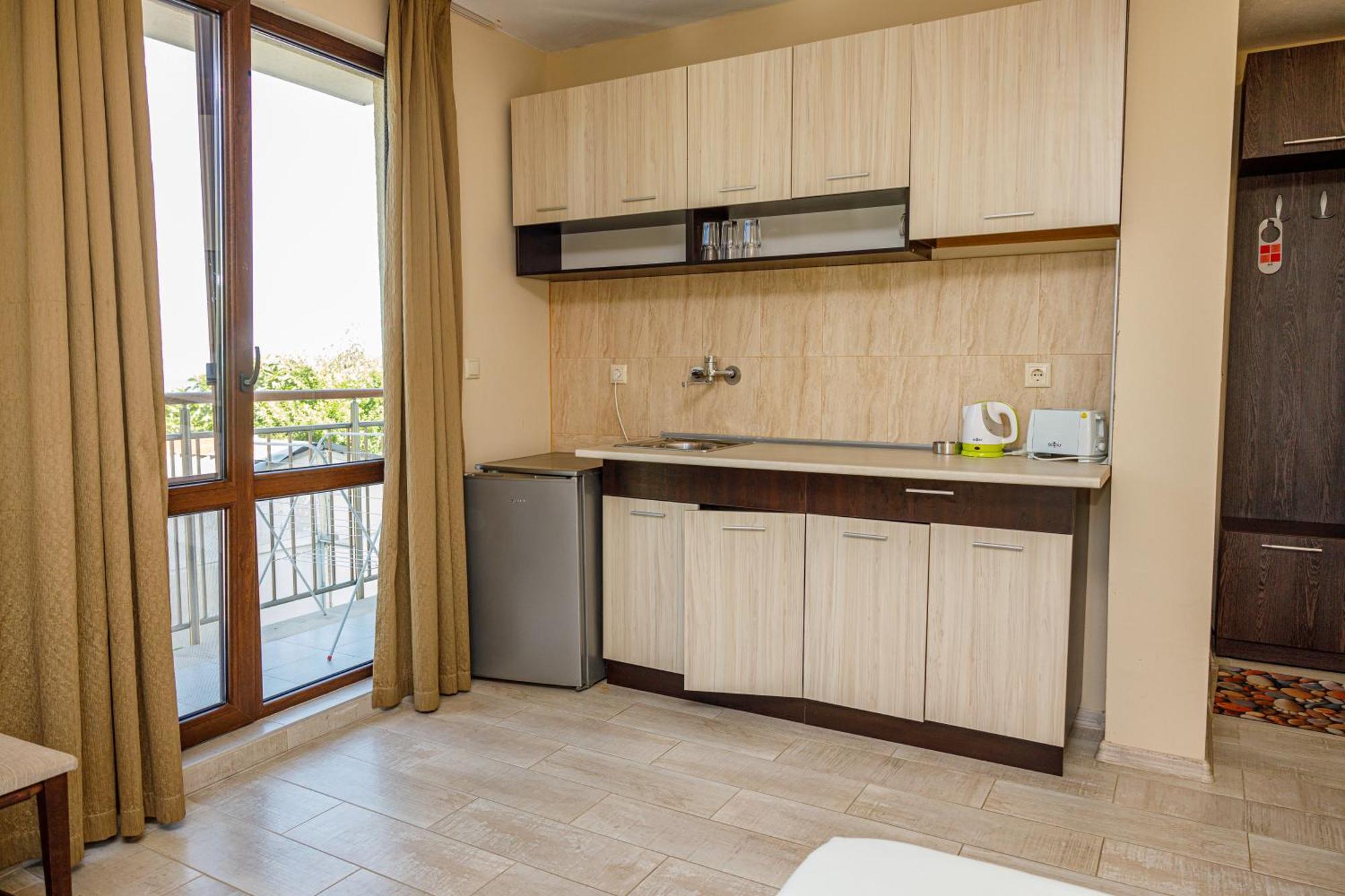 Family Hotel Silitur Ahtopol Ngoại thất bức ảnh