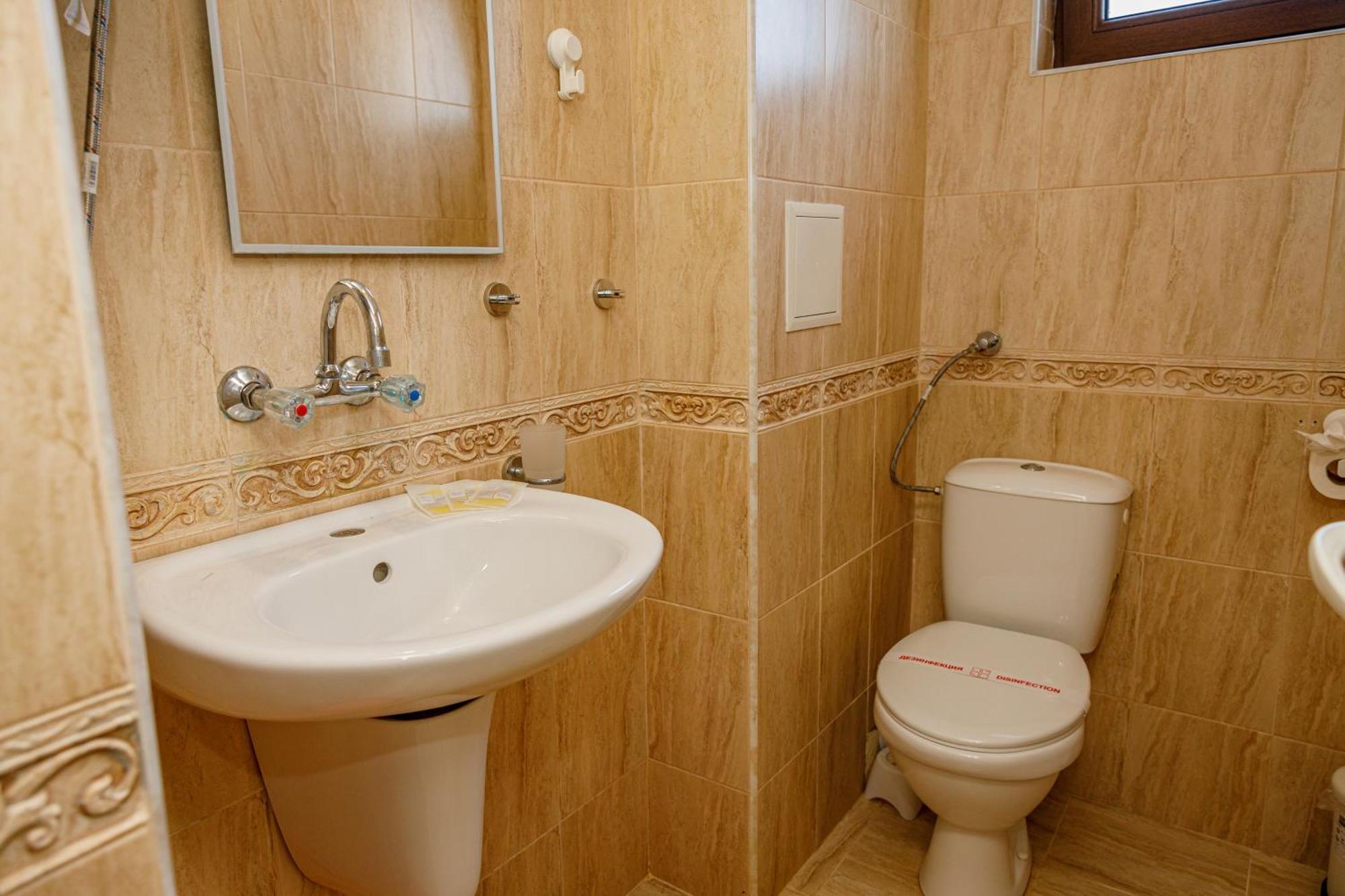 Family Hotel Silitur Ahtopol Ngoại thất bức ảnh