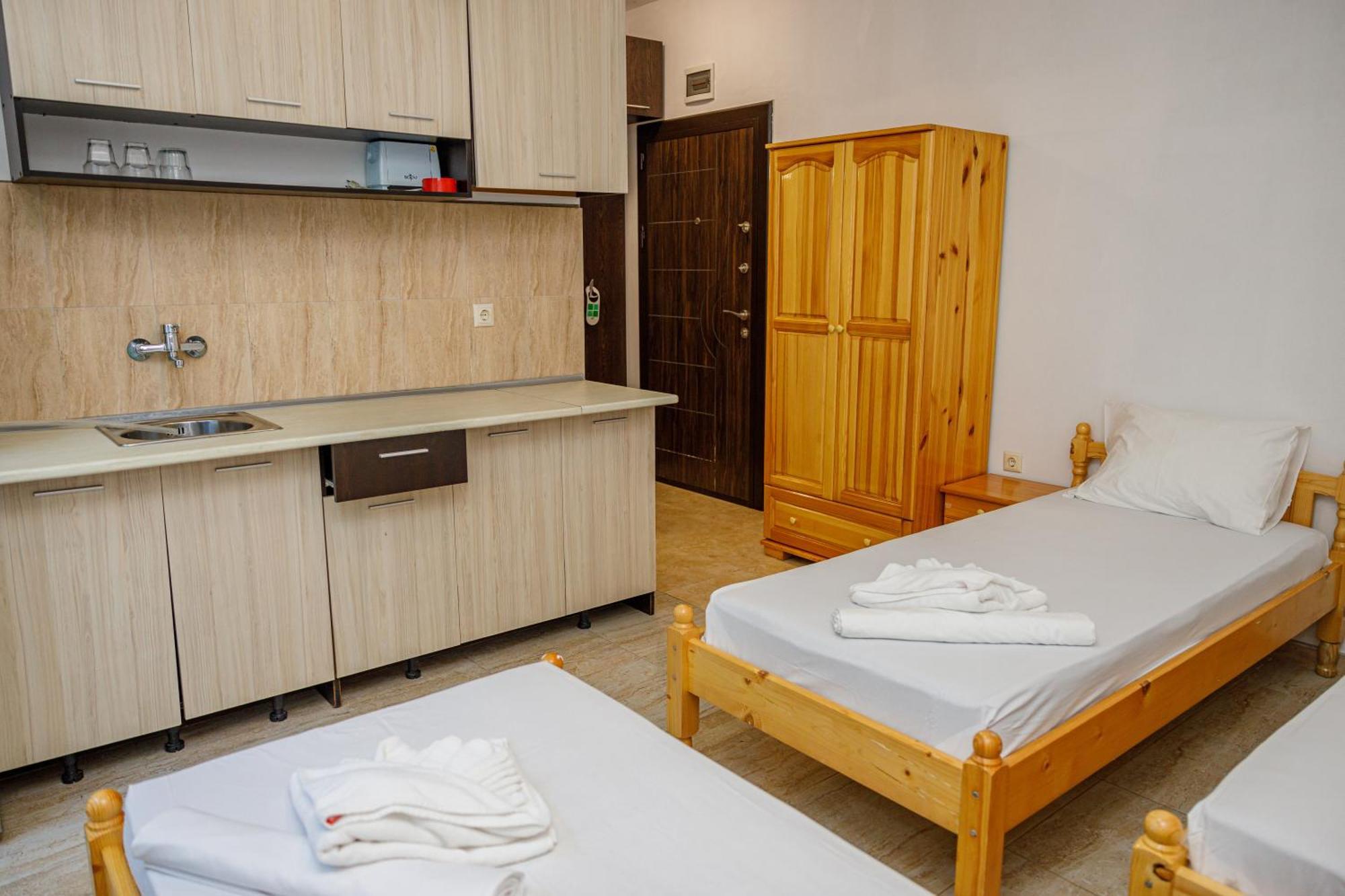 Family Hotel Silitur Ahtopol Ngoại thất bức ảnh