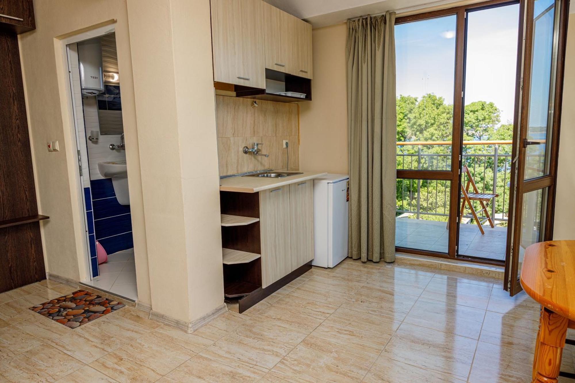 Family Hotel Silitur Ahtopol Ngoại thất bức ảnh